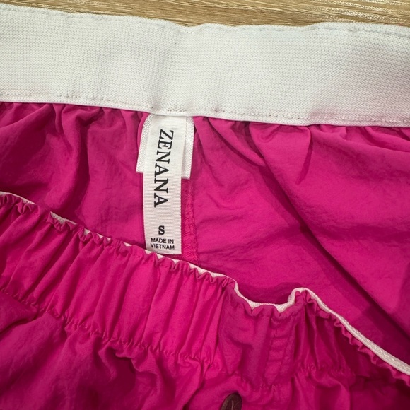Zenana Outfitters High Waist Magenta Shorts - Picture 3 of 3
